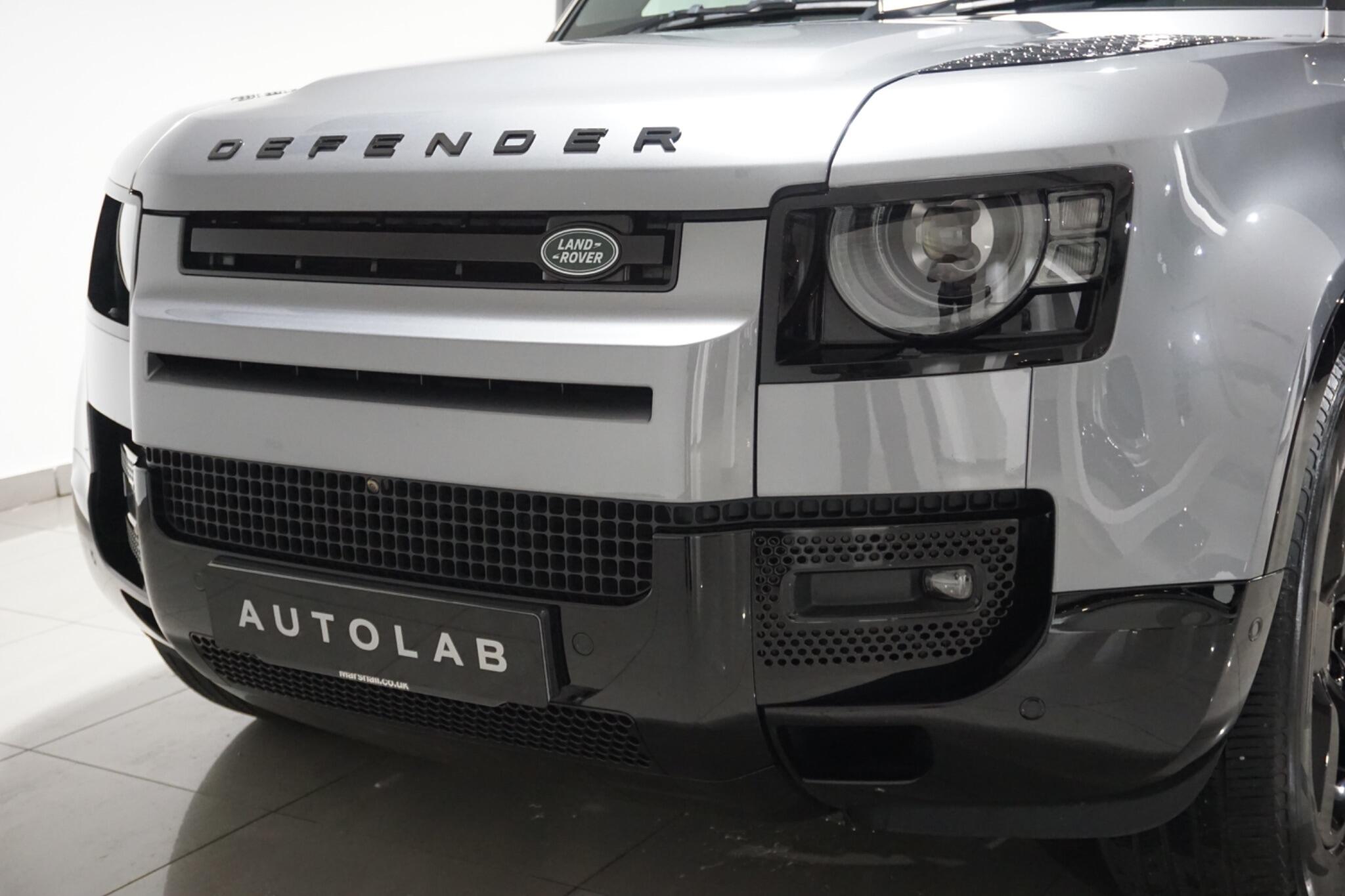 Land Rover Defender 110 2.0 P400e 15.4kWh X-Dynamic SE SUV 5dr Petrol Plug-in Hybrid Auto 4WD Euro 6 (s/s) (404 ps)